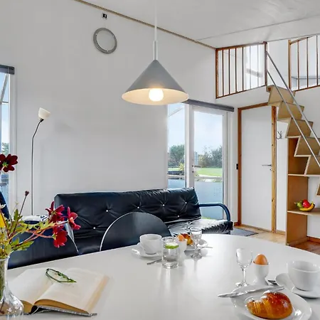 Cozy In With Wifi Holiday home *